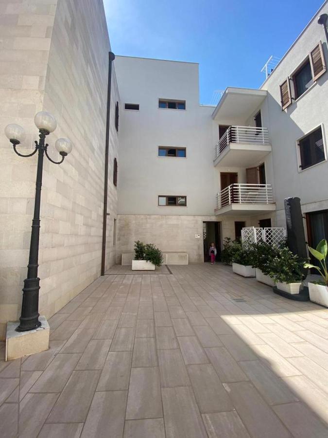 Petali Rosa - Dimora Mare Hotel Polignano a Mare Exterior photo